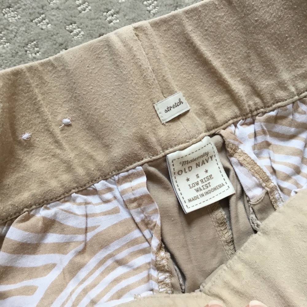 Maternity shorts - Picture 3 of 5